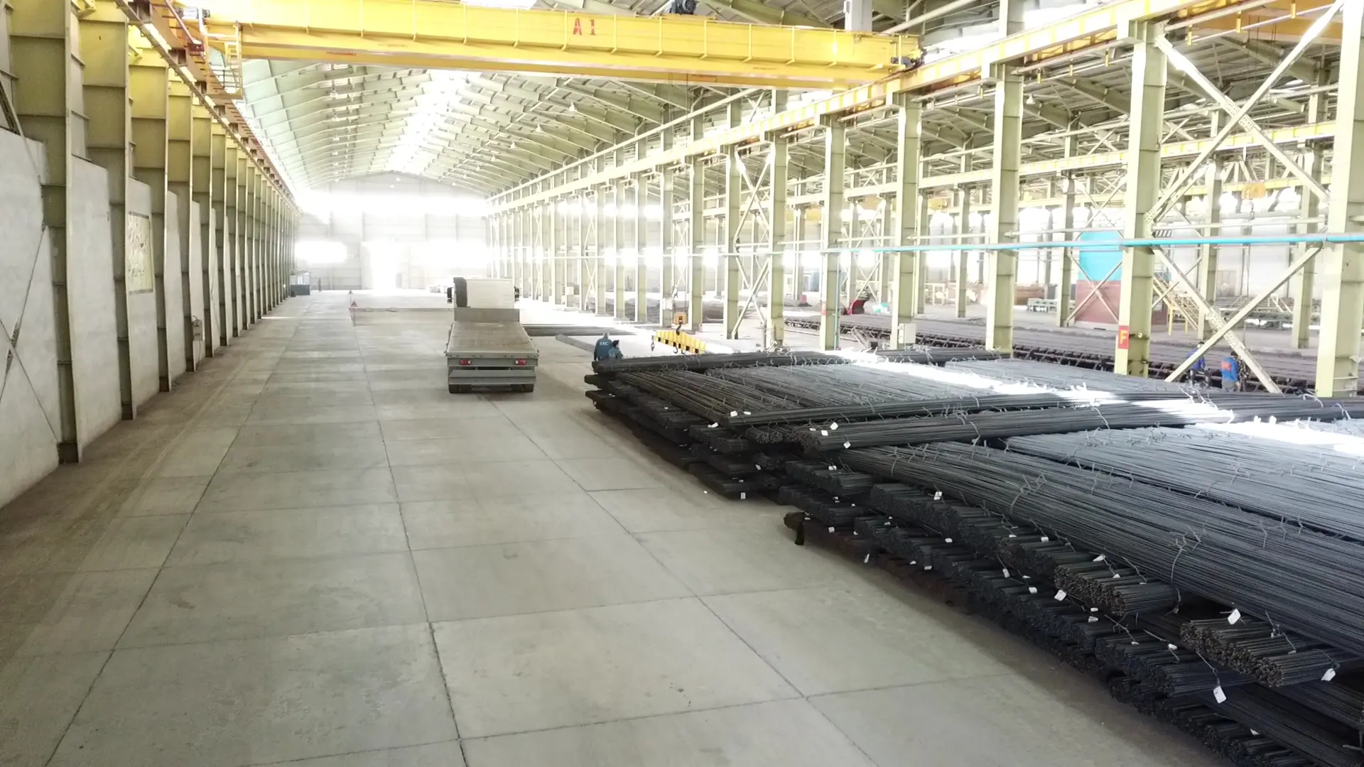 محوطه بارگیری محصول